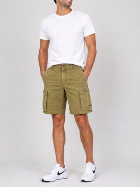 Nike Men's Green Cargo Shorts